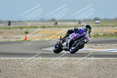 media/Apr-18-2025-TrackDaz (Fri) [[45f5874c44]]/B Group/Session 2 (Turn 7)/